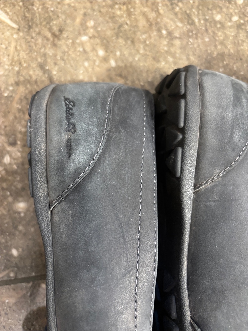 Bundle of 2 Eddie Bauer ballet flats, 8.5, gray and black - Picture 9 of 12